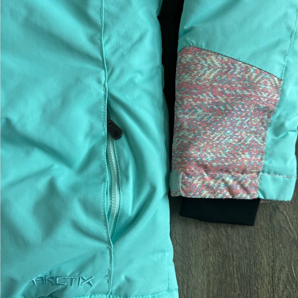 Arctix Winter Coat.  Girls size large.  Teal with pink details. - Picture 4 of 12